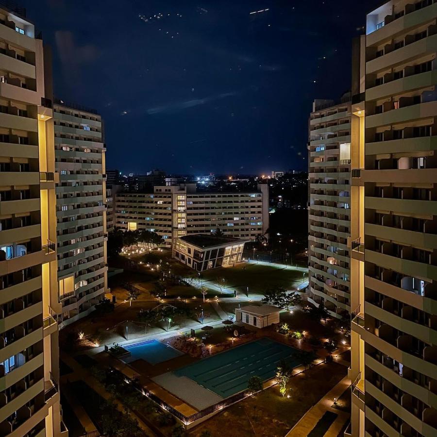 Acellyne'S Suites At The Residences At Commonwealth By Century Quezón by Eksteriør bilde