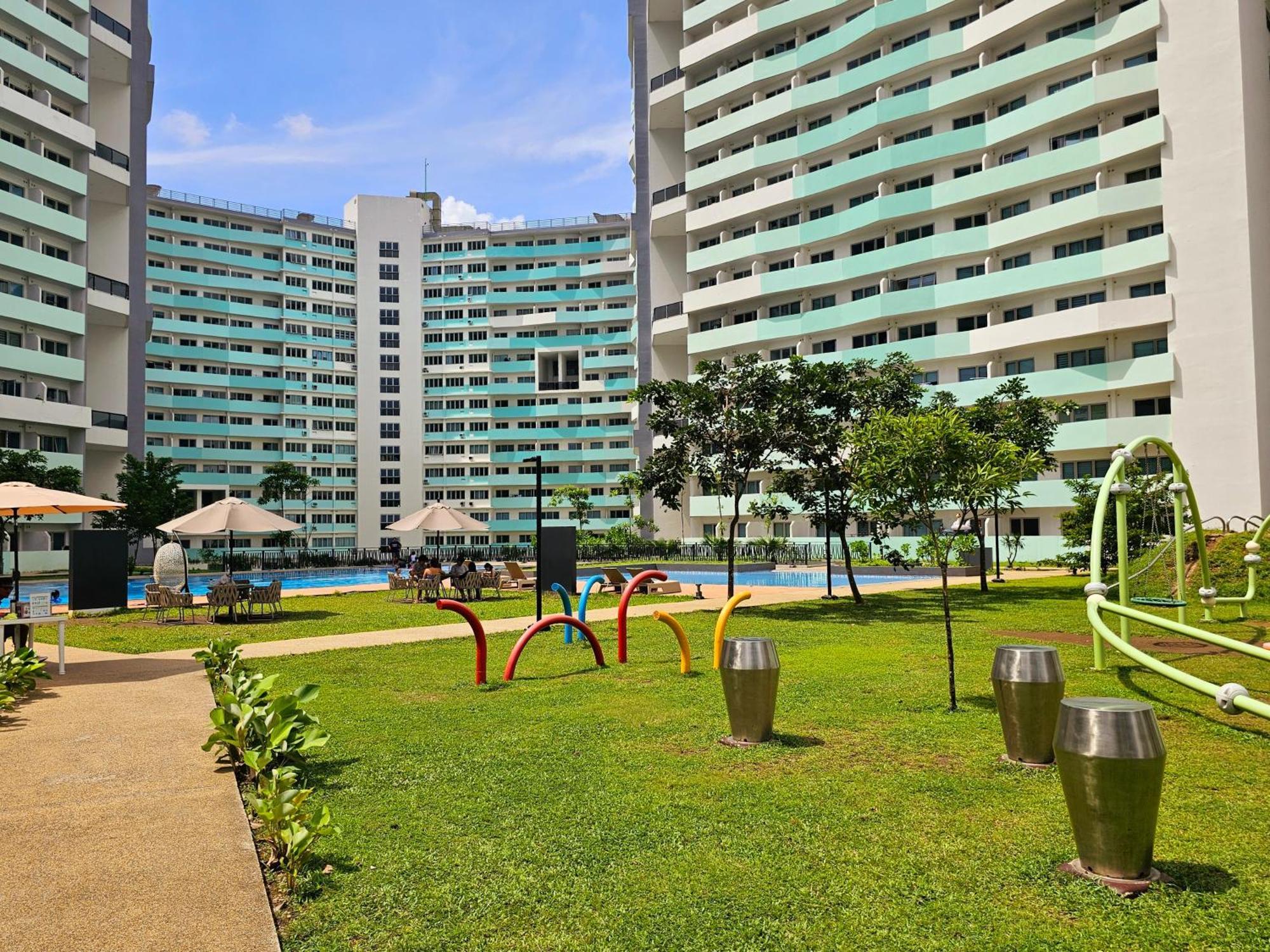 Acellyne'S Suites At The Residences At Commonwealth By Century Quezón by Eksteriør bilde