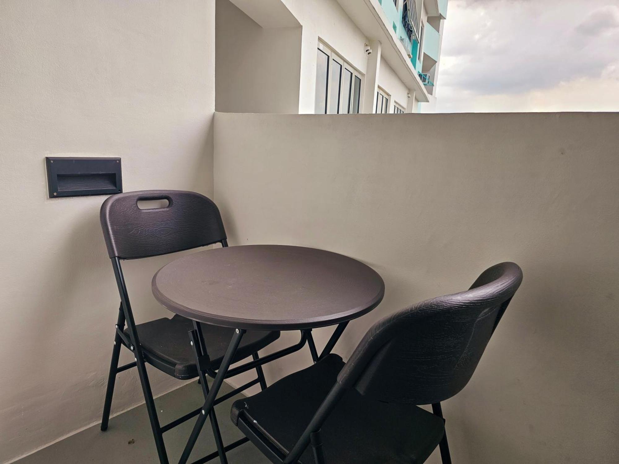 Acellyne'S Suites At The Residences At Commonwealth By Century Quezón by Eksteriør bilde