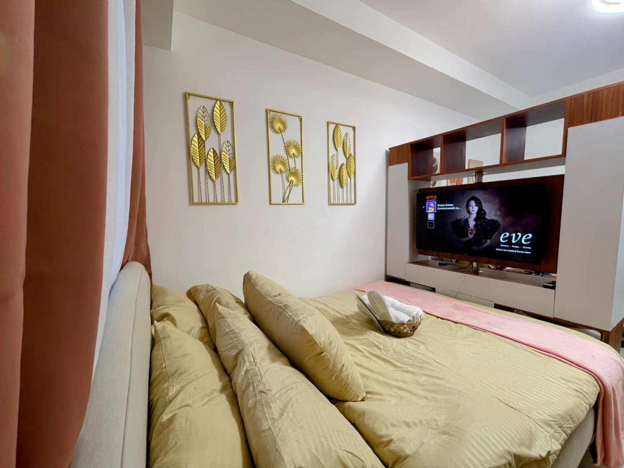 Acellyne'S Suites At The Residences At Commonwealth By Century Quezón by Rom bilde
